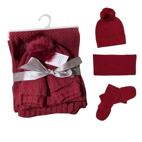 Time And Tru Honeycomb Knit Gift Set With Beanie, Scarf And Gloves - Picture 9 of 9